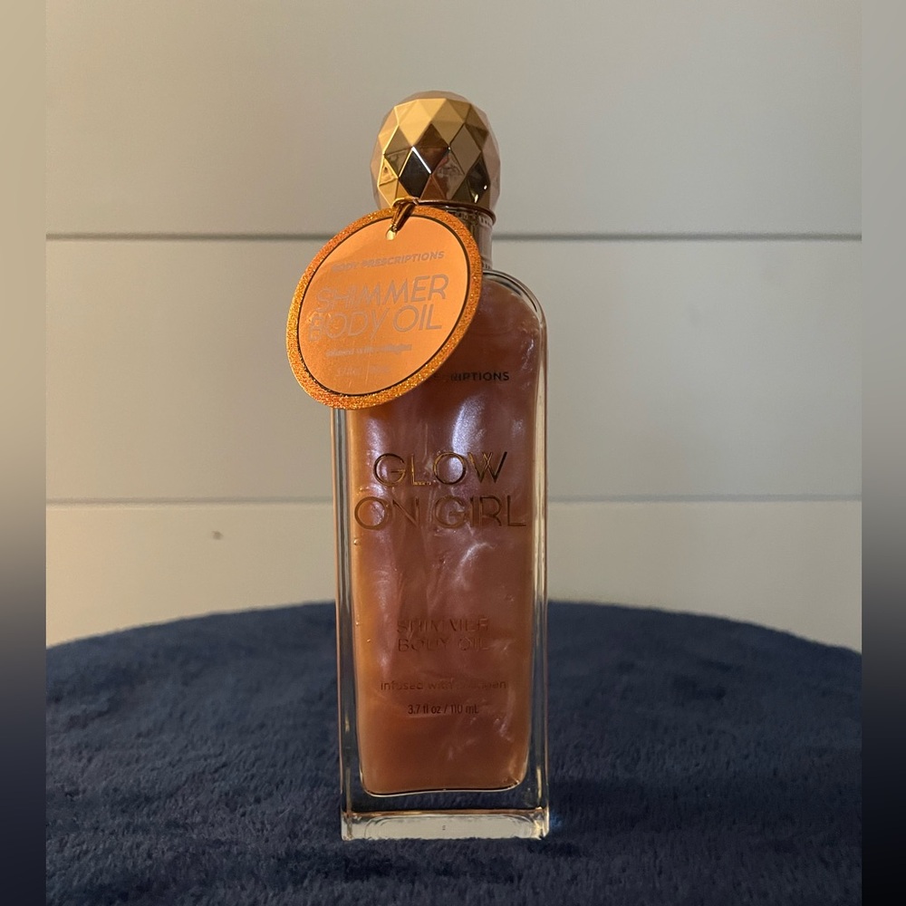 Glow On Girl Summer Body Oil